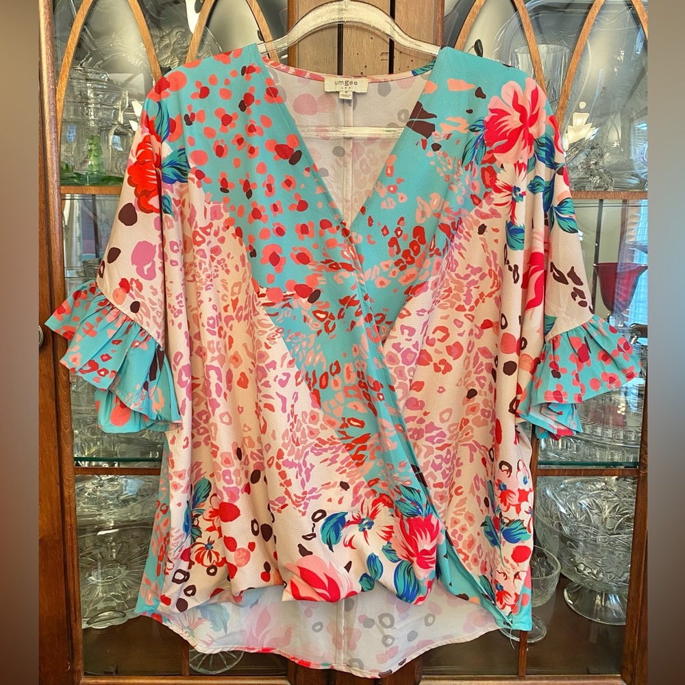 Umgee women’s boutique blouse